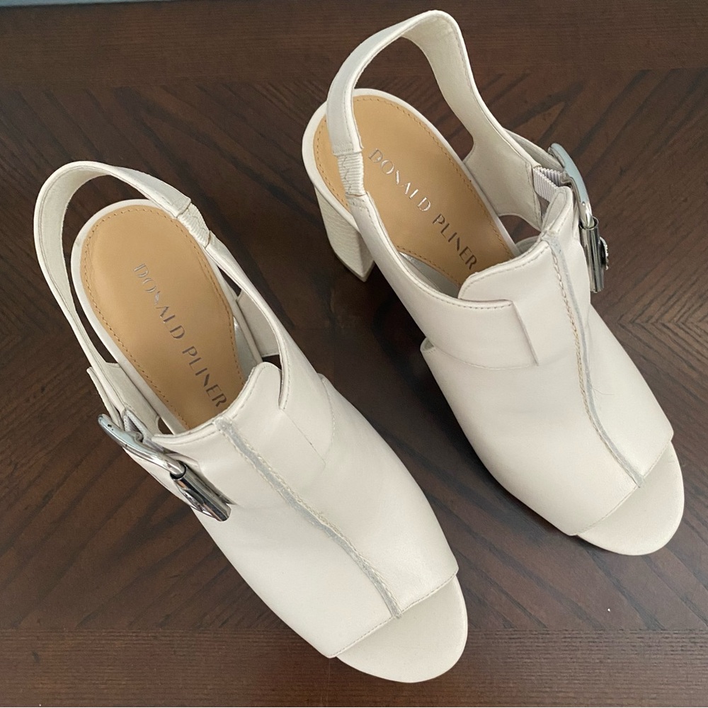 New!Donald J. Pliner Women's Bone Slingback Heels